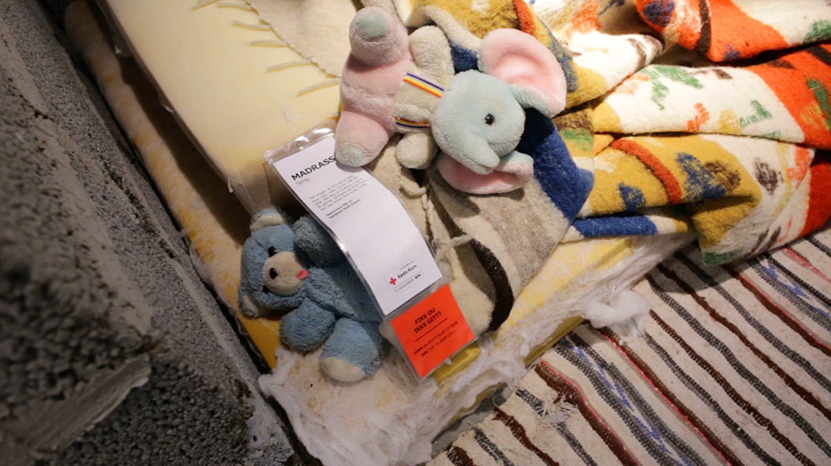 Szír család ostromvert lakása az IKEÁ-ban! – Nemigen! Magazin